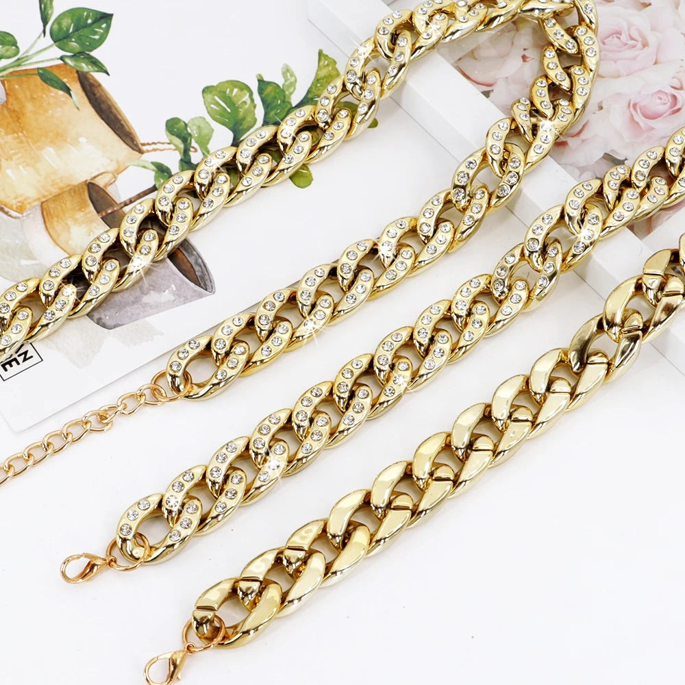 Luxury Rhinestone Dog Chain Collar – Diamond Style Pet Necklace | Fashion Gold & Silver Chain for Small & Medium Dogs