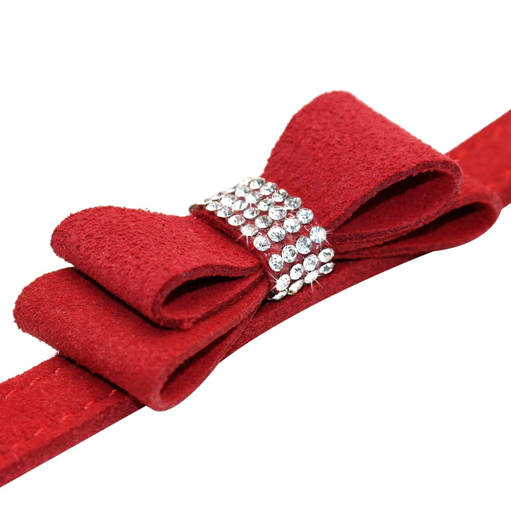 Suede Leather Dog Leash with Rhinestone Bowknot – Stylish Walking Lead for Small & Medium Dogs (Black, Red, Blue, Pink)