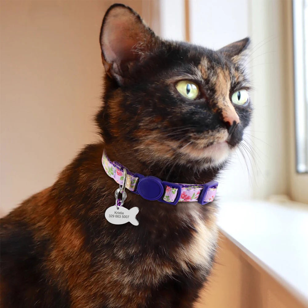 Personalized Cat Collar with Engraved Fish Tag – Adjustable Nylon Collar for Cats & Small Dogs