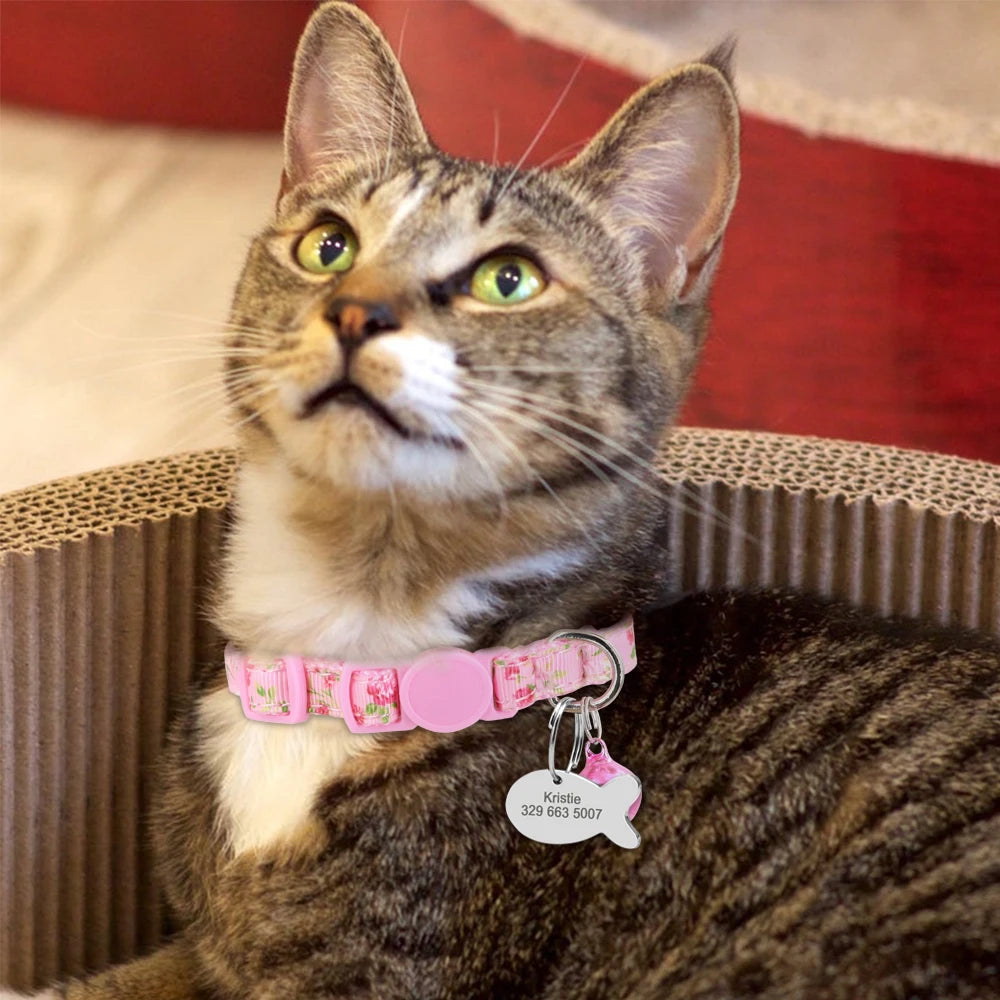 Personalized Cat Collar with Engraved Fish Tag – Adjustable Nylon Collar for Cats & Small Dogs