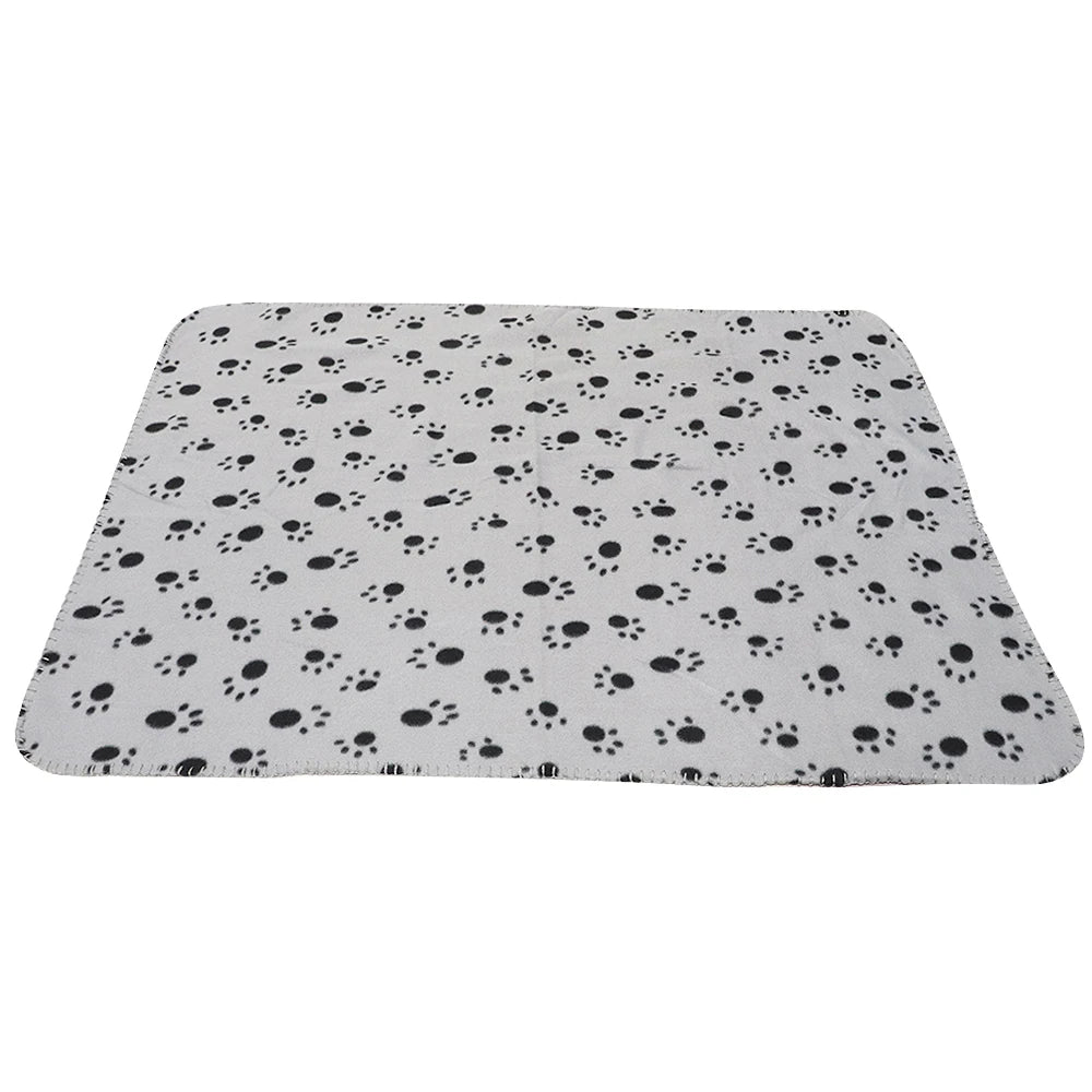 Soft Fleece Pet Blanket – Cozy Paw Print Comfort for Dogs & Cats