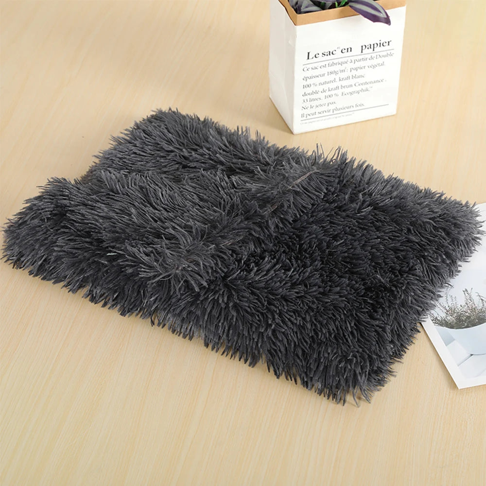 Soft Fur Dog Mat Blanket – Fluffy Long Plush Pet Bed for Dogs & Cats